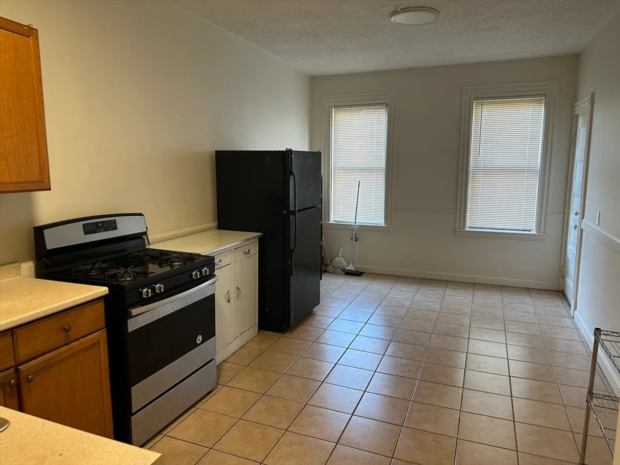 Boston, MA Real Estate | View 18 Creighton, 1 | 2 Beds, 1 Bath