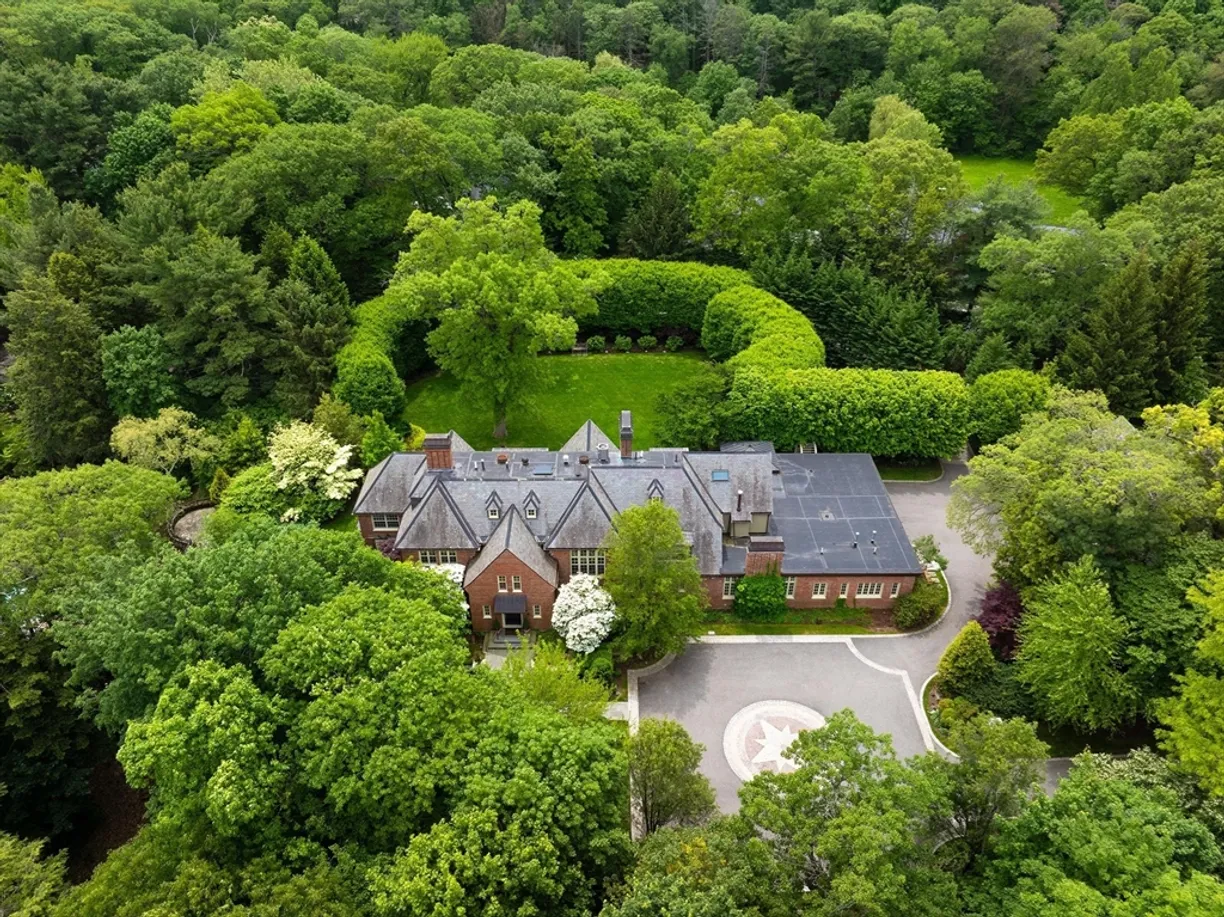 Boston, MA Real Estate | View 63 Goddard Avenue | 6 Beds, 5 Baths