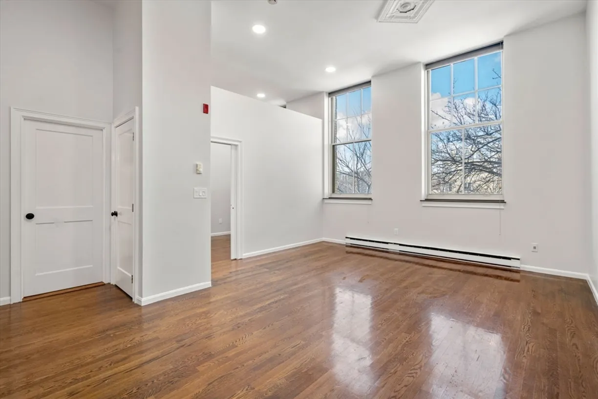 Boston, MA Real Estate | View 350 W 4th St., 207 | 1 Bed, 1 Bath