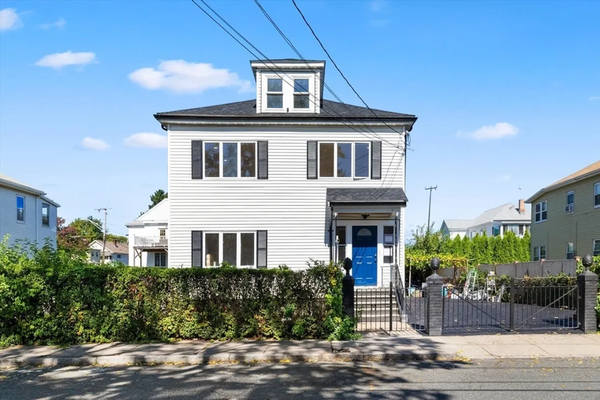 Boston, MA Real Estate | View 70 Billings Ave, 2 | 3 Beds, 1 Bath