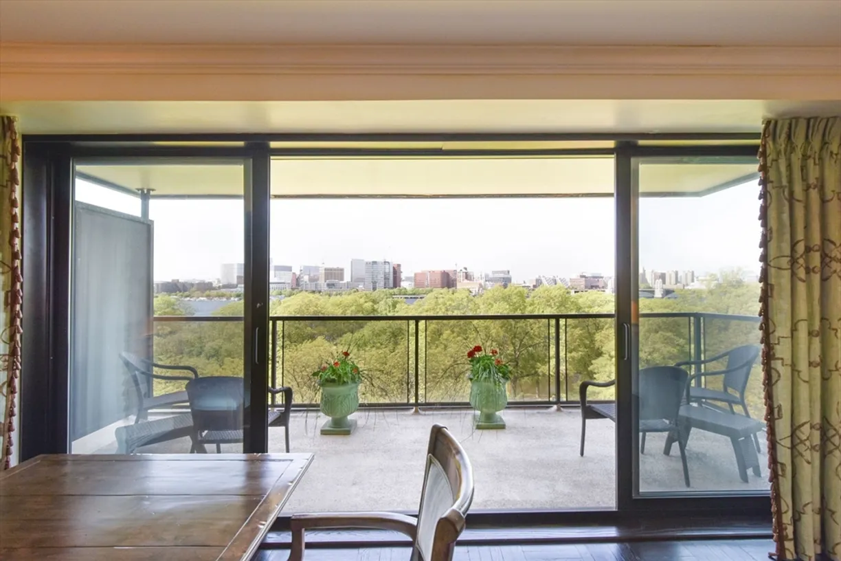 Boston, MA Real Estate | View 180 Beacon Street, 7G | Listing