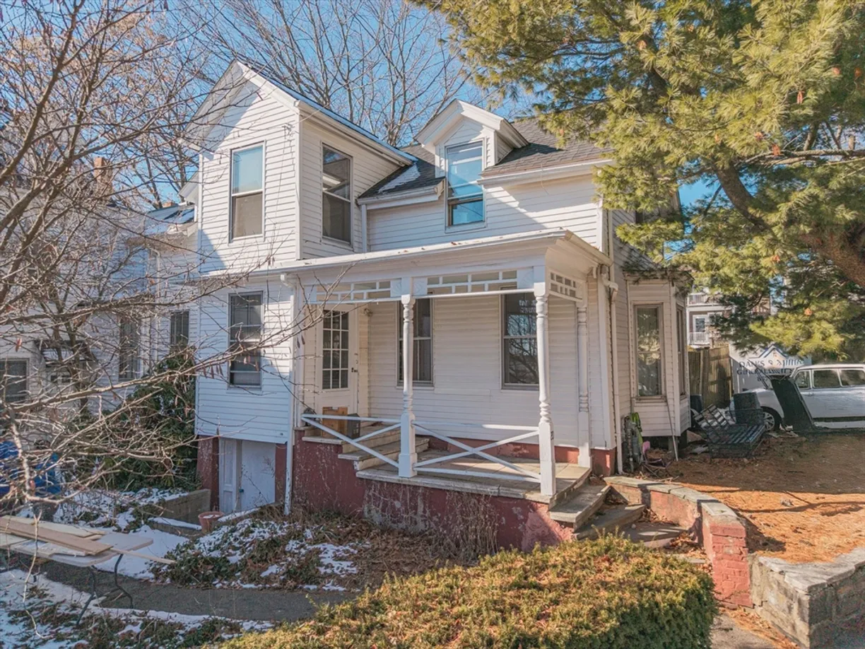 Boston, MA Real Estate | View 20 Spring St, 20 | Listing