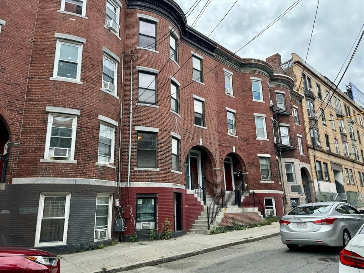 Boston, MA Real Estate | View 15 Linden St., 1 | 2 Beds, 1 Bath