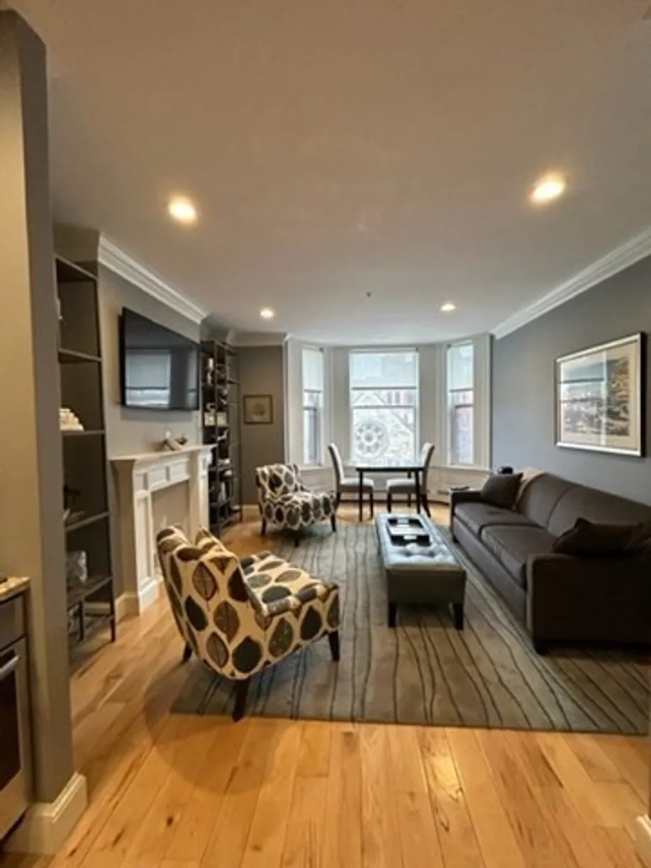 Boston, MA Real Estate | View 483 Beacon Street, 41 | 2 Beds, 1 Bath