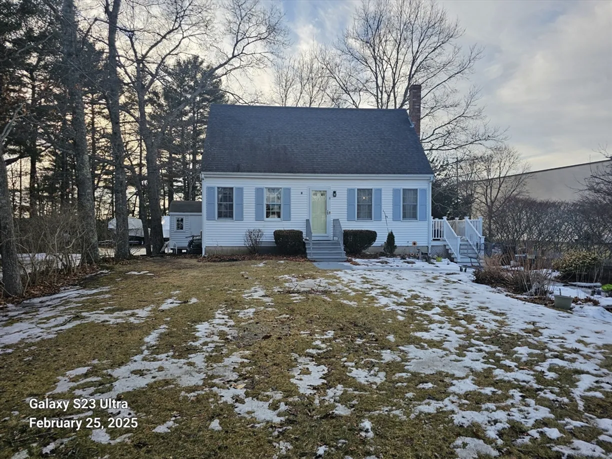 Boston, MA Real Estate | View 8 Keith Ave | 3 Beds, 2 Baths