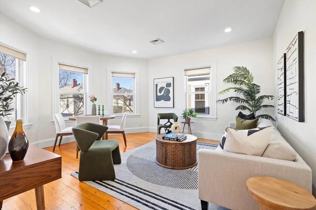 Boston, MA Real Estate | View 112 Franklin Street, 3 | 3 Beds, 1 Bath