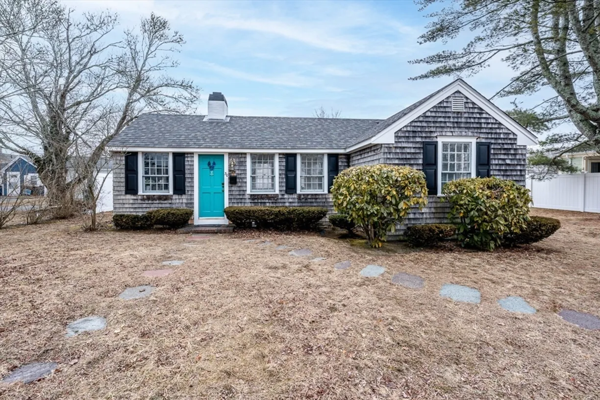 Boston, MA Real Estate | View 30 Alden Way | 2 Beds, 1 Bath