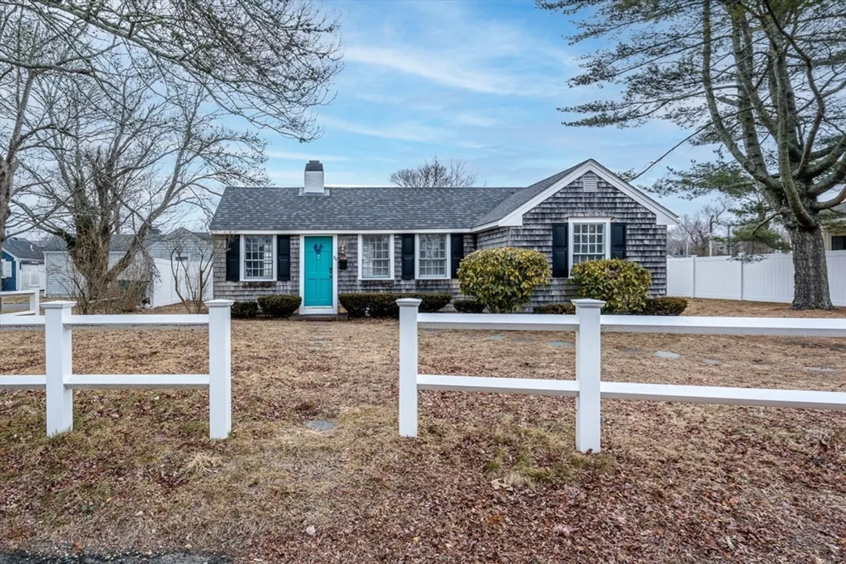Boston, MA Real Estate | View 30 Alden Way | Listing