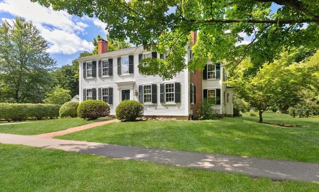 Boston, MA Real Estate | View 727 Main St | 5 Beds, 2 Baths
