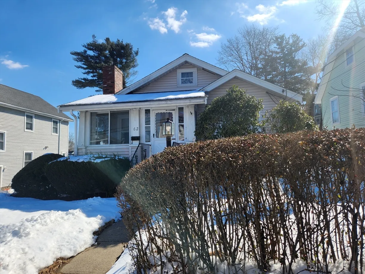 Boston, MA Real Estate | View 62 Edgemont | 2 Beds, 1 Bath