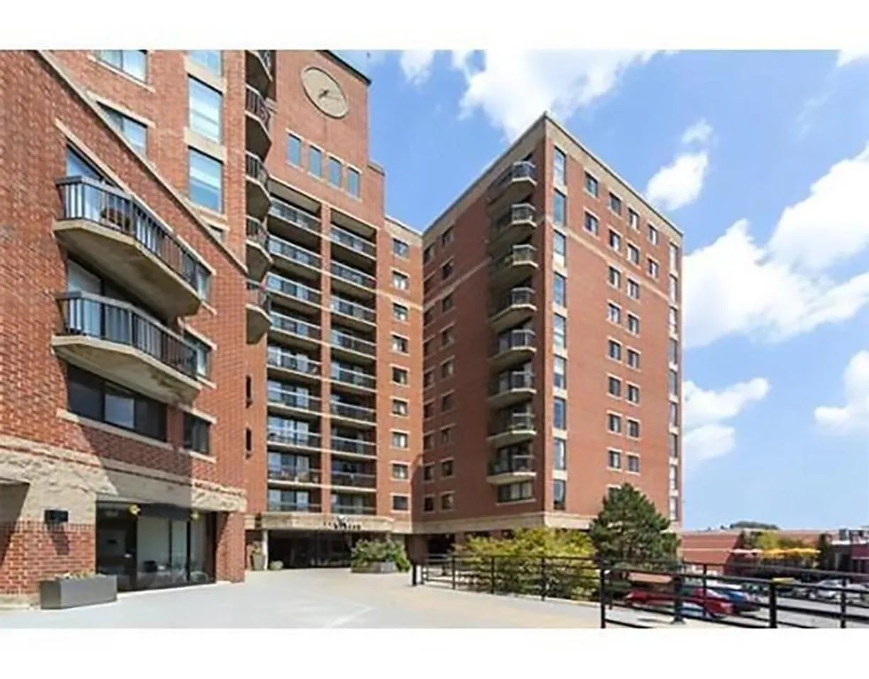 Boston, MA Real Estate | View 15 N Beacon St, 801 | 2 Beds, 1 Bath