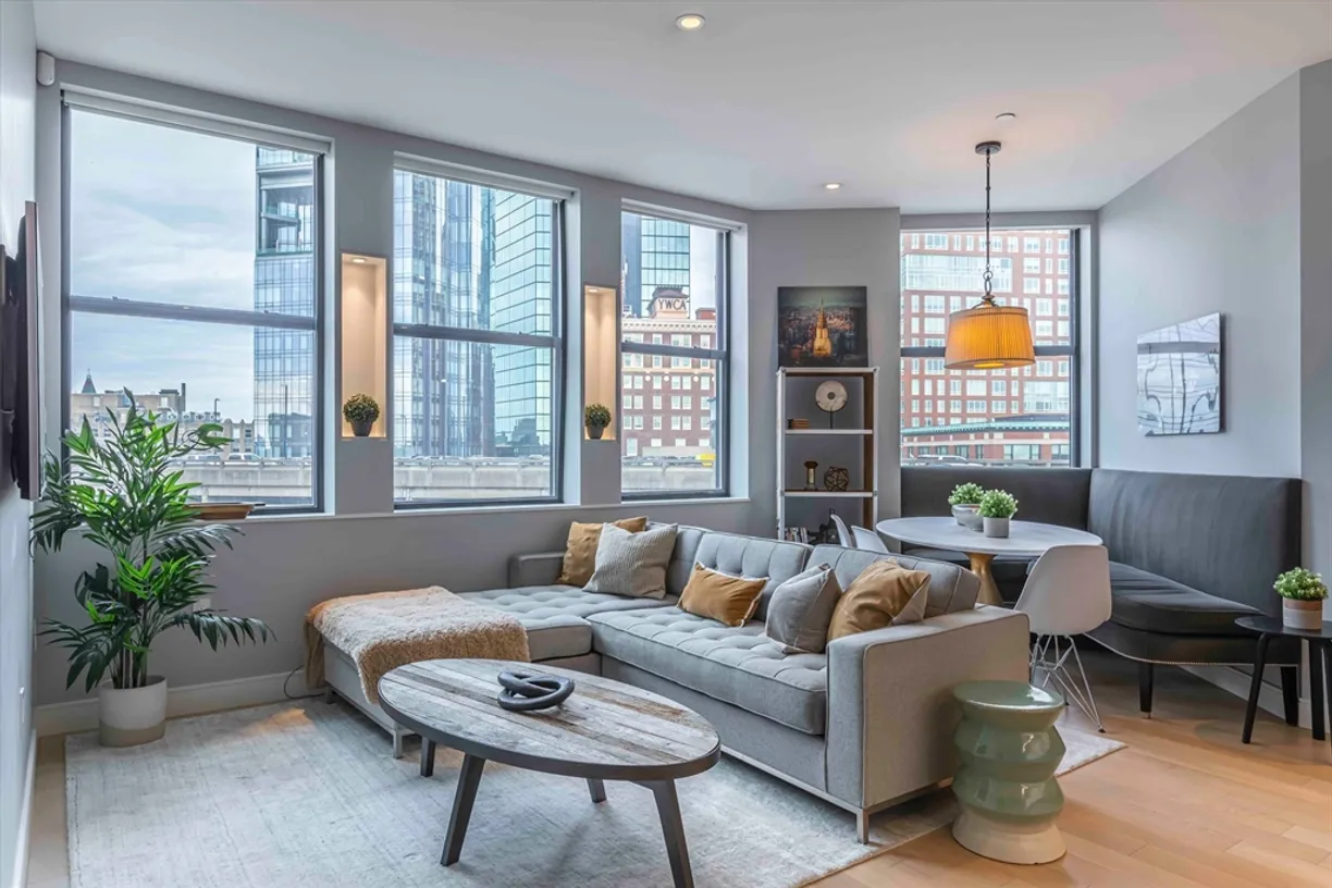 Boston, MA Real Estate | View 285 Columbus Ave, 803 | 2 Beds, 2 Baths