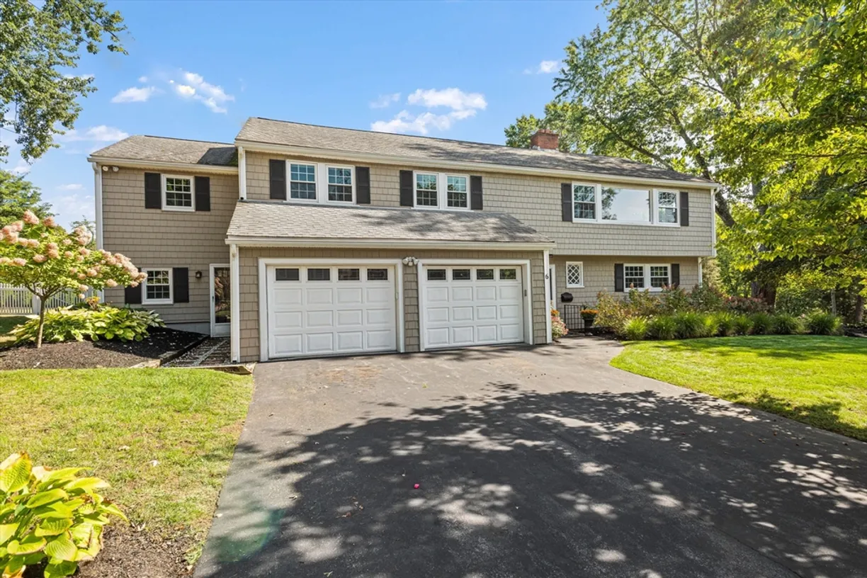 Boston, MA Real Estate | View 6 Woodleigh Rd | 3 Beds, 3 Baths