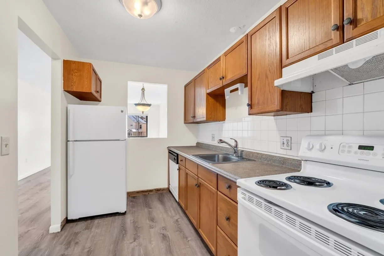Boston, MA Real Estate | View 41 Revere St, 3 | 2 Beds, 1 Bath
