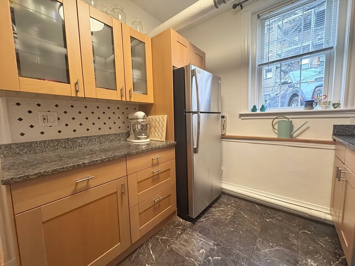 Boston, MA Real Estate | View 139 Beaconsfield, 1B | Listing