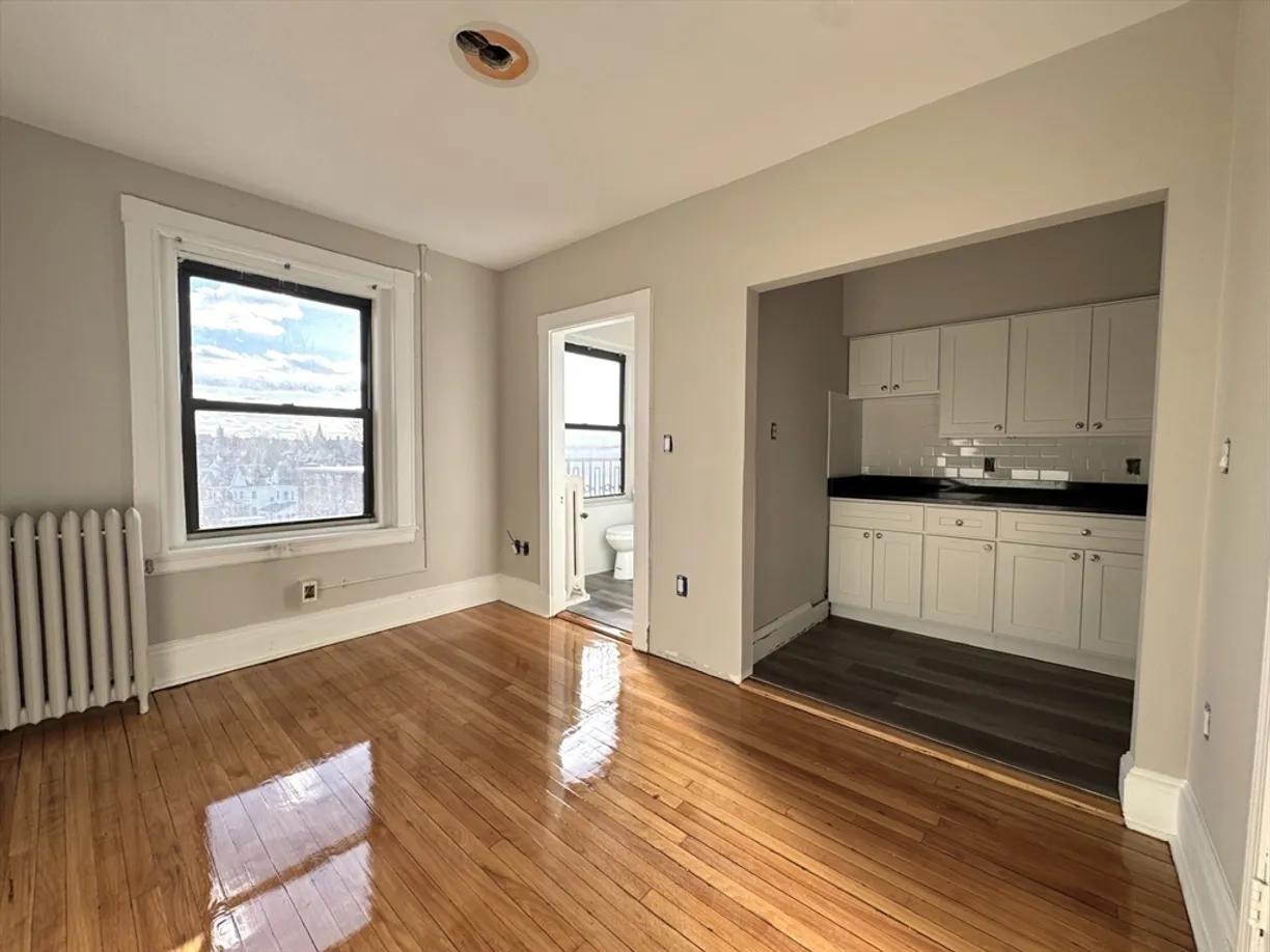 Boston, MA Real Estate | View 333 Broadway, 34 | 1 Bath