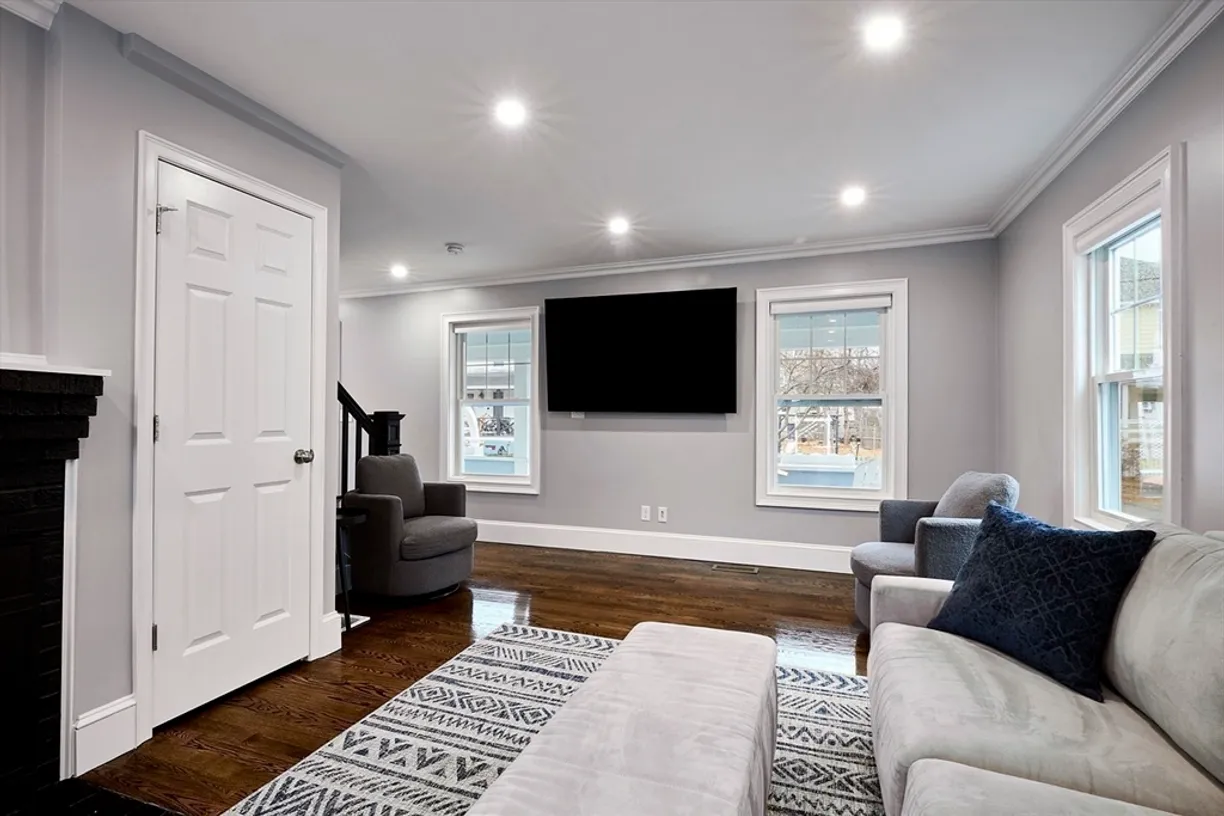 Boston, MA Real Estate | View 24 P St | Listing