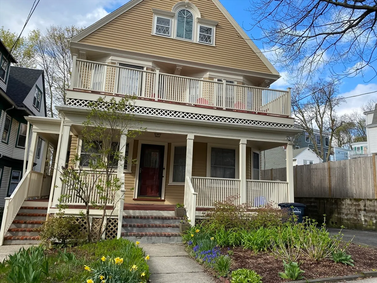 Boston, MA Real Estate | View 28 Glen Rd, 2 | 2 Beds, 2 Baths