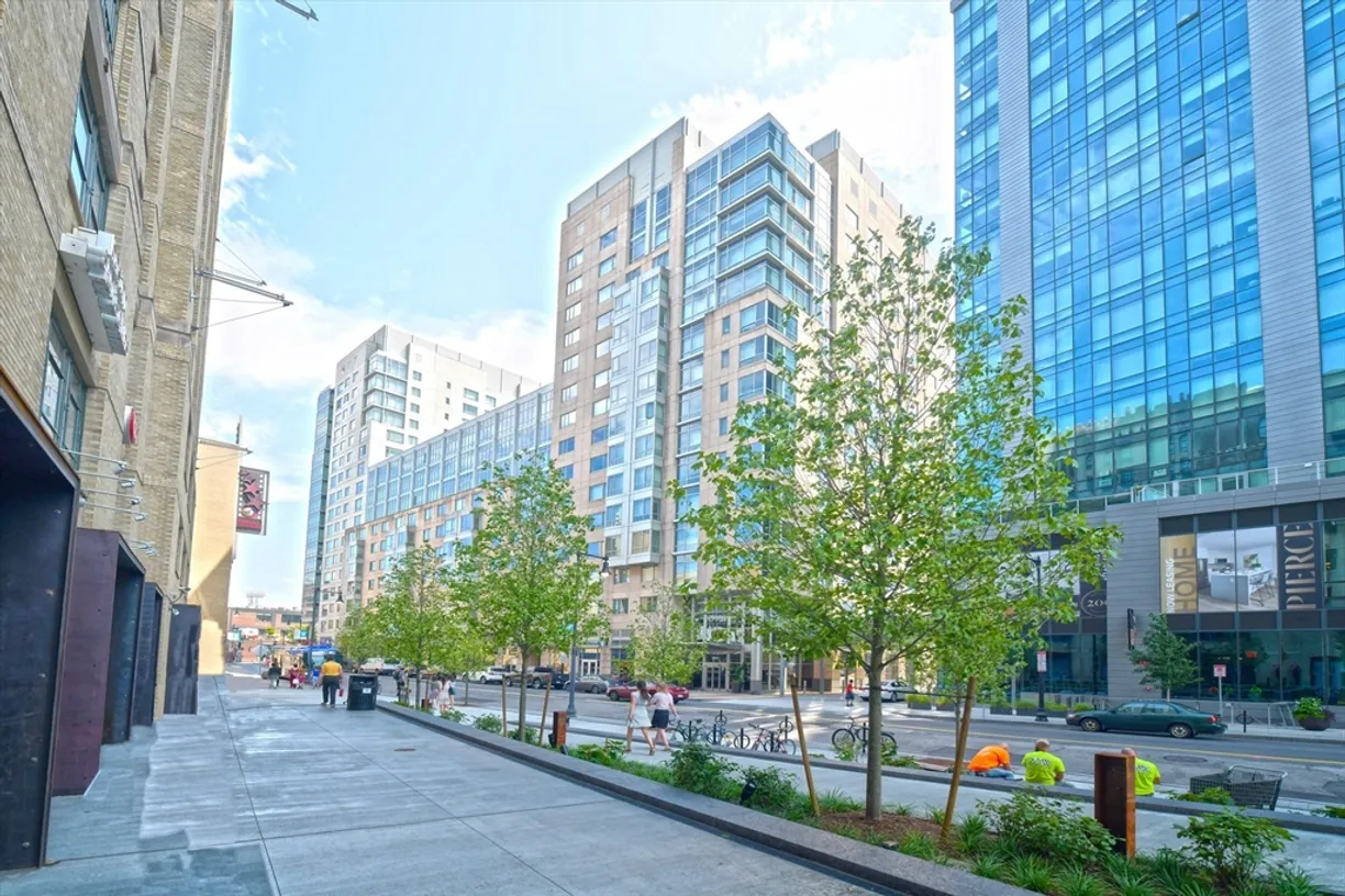 Boston, MA Real Estate | View 170 Brookline Ave, 328 | 1 Bath