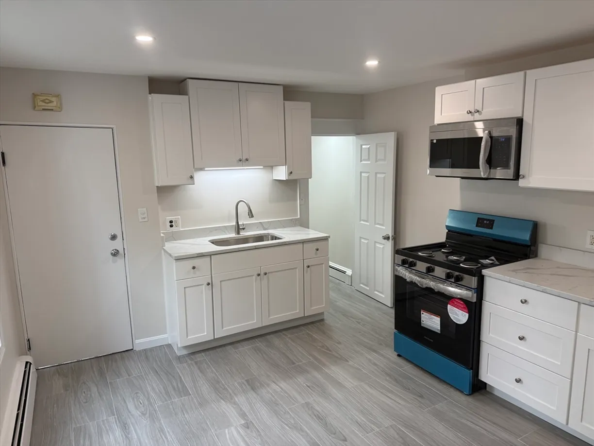 Boston, MA Real Estate | View 10 Liberty St., 1 | 1 Bed, 1 Bath