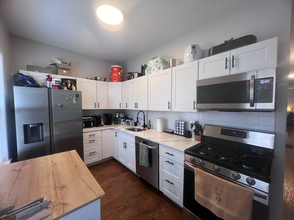 Boston, MA Real Estate | View 726 East 2nd, 1 | Listing