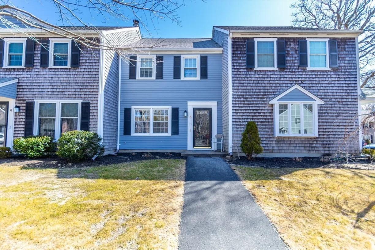 Boston, MA Real Estate | View 441 Buck Island Rd, C5 | 2 Beds, 1 Bath