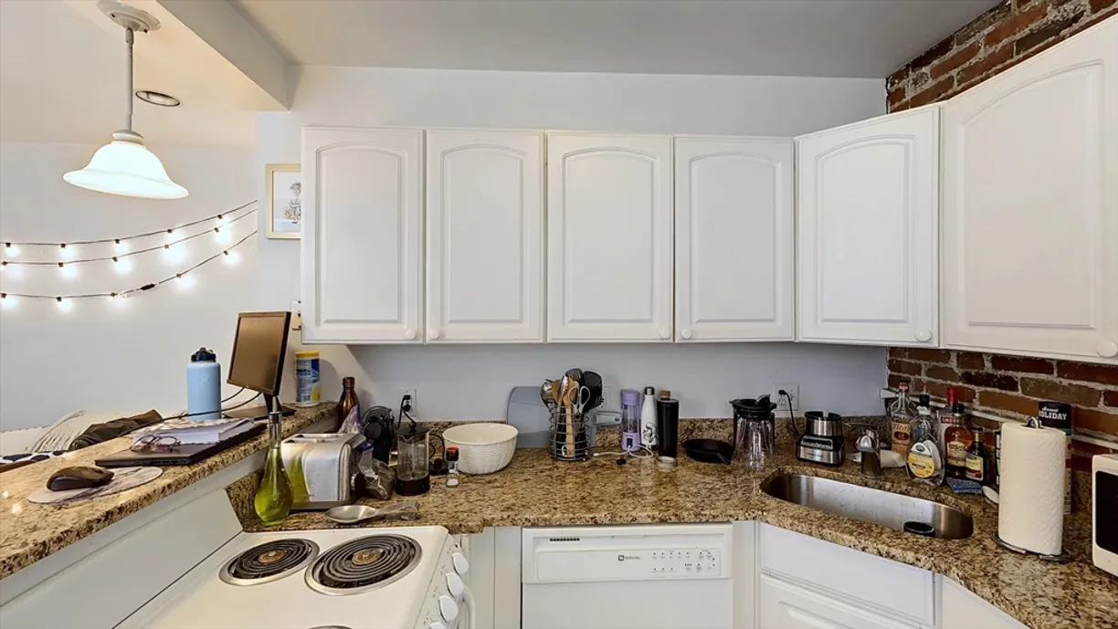 Boston, MA Real Estate | View 91 Prince St., 15 | Listing