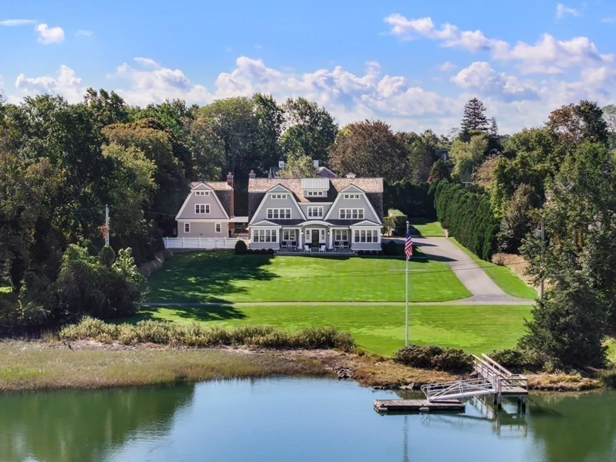 Boston, MA Real Estate | View 21 River Lane | Listing