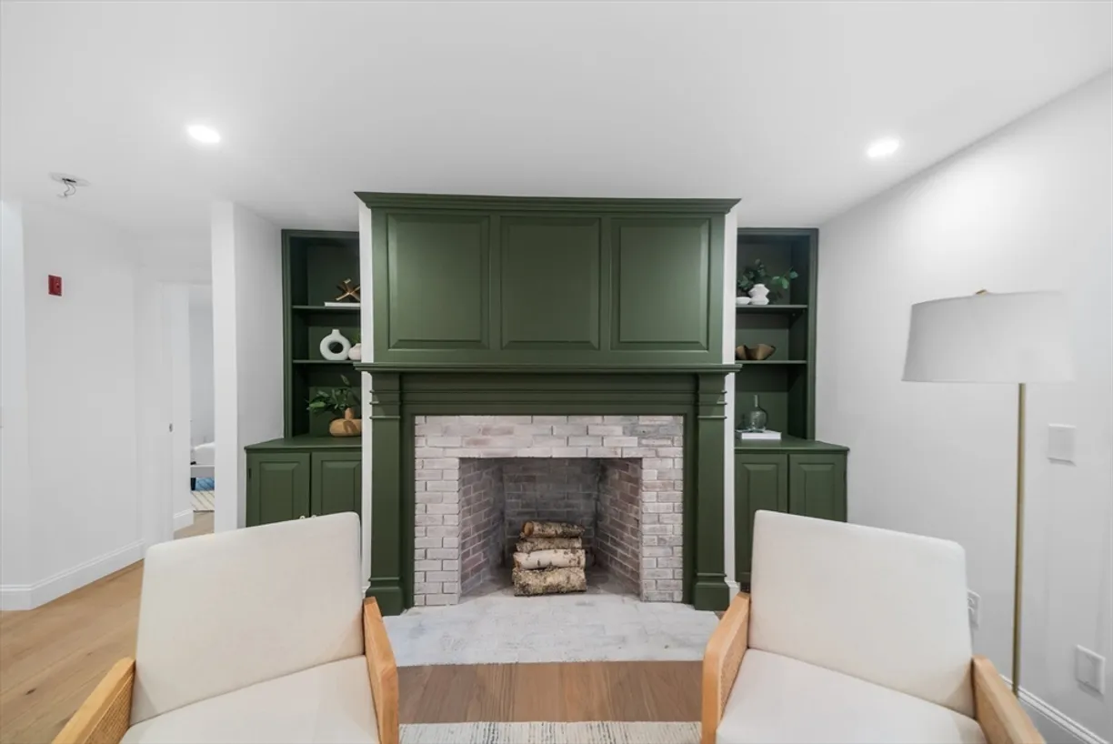 Boston, MA Real Estate | View 3 Sheayer Rd | 5 Beds, 2 Baths