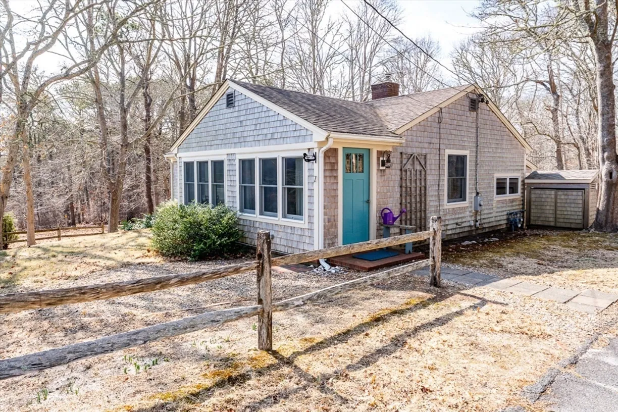 Boston, MA Real Estate | View 7 Harden Lane | 2 Beds, 2 Baths