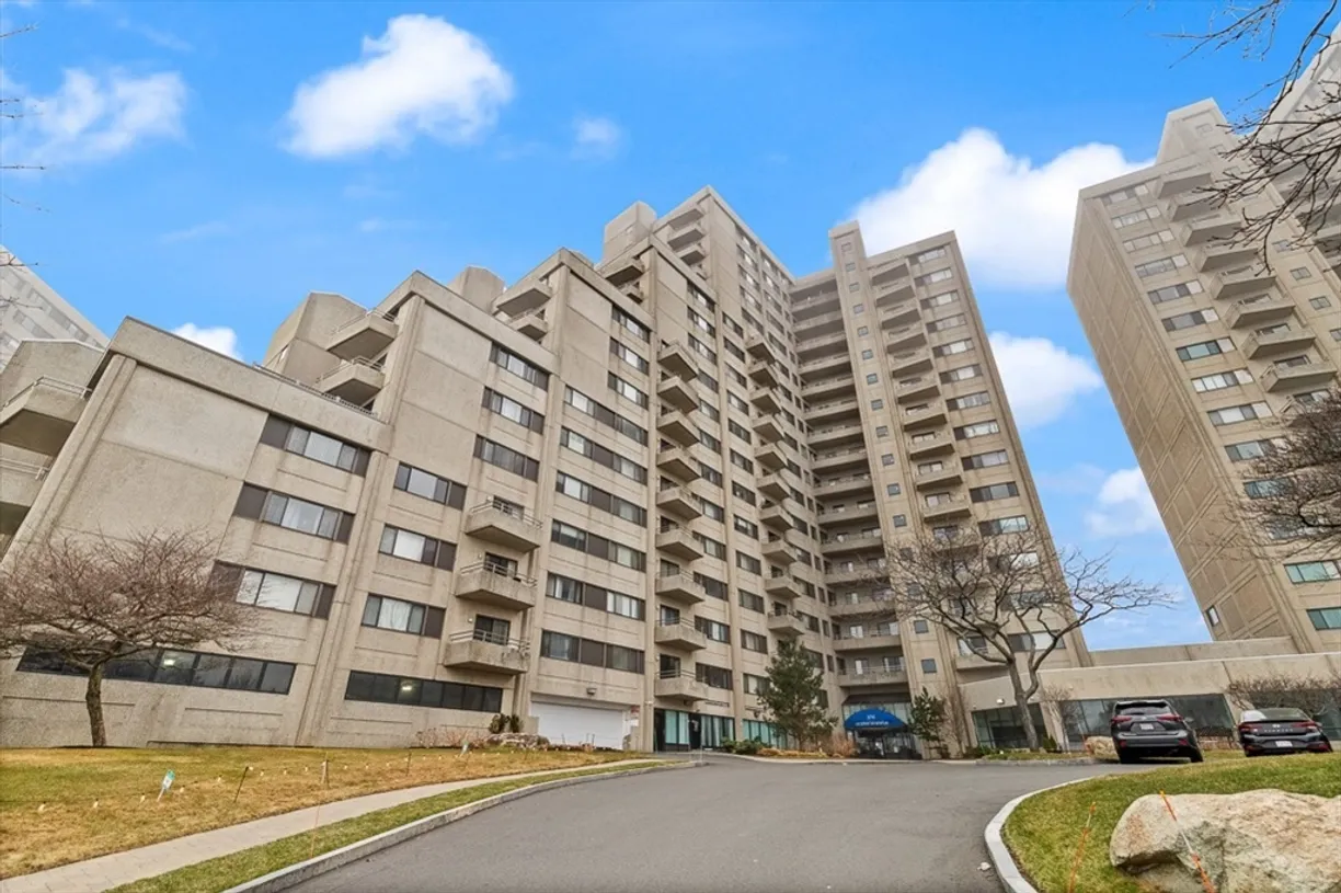 Boston, MA Real Estate | View 376 Ocean Ave, 314 | 2 Beds, 2 Baths