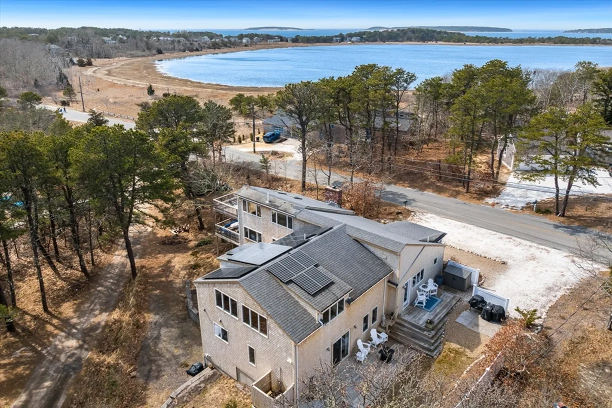Boston, MA Real Estate | View 345 Cove Rd | 4 Beds, 3 Baths
