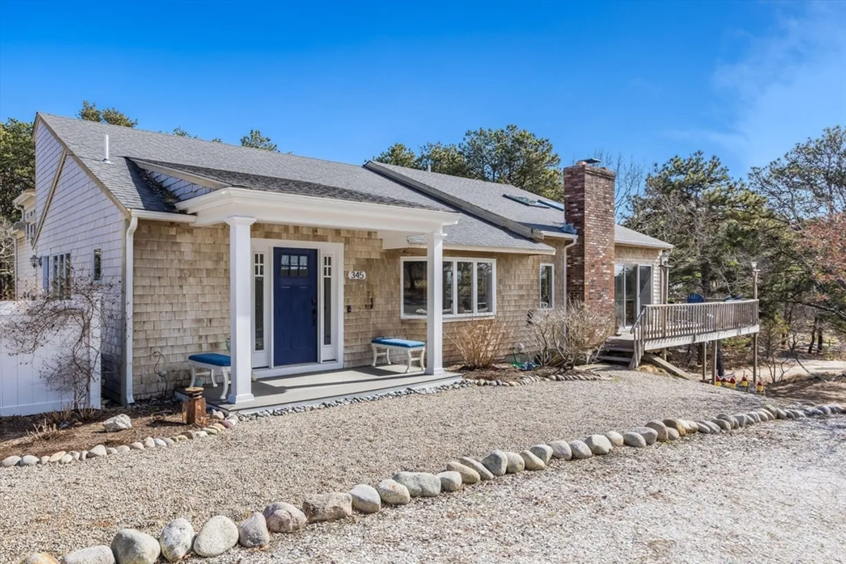 Boston, MA Real Estate | View 345 Cove Rd | Listing