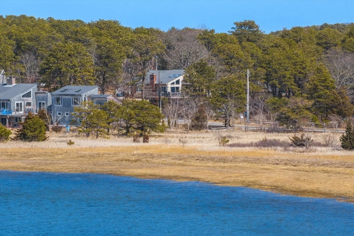 Boston, MA Real Estate | View 345 Cove Rd | Listing