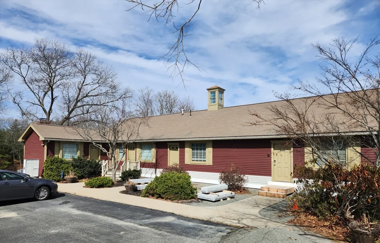 Boston, MA Real Estate | View 210 North Main St, 1 | Listing