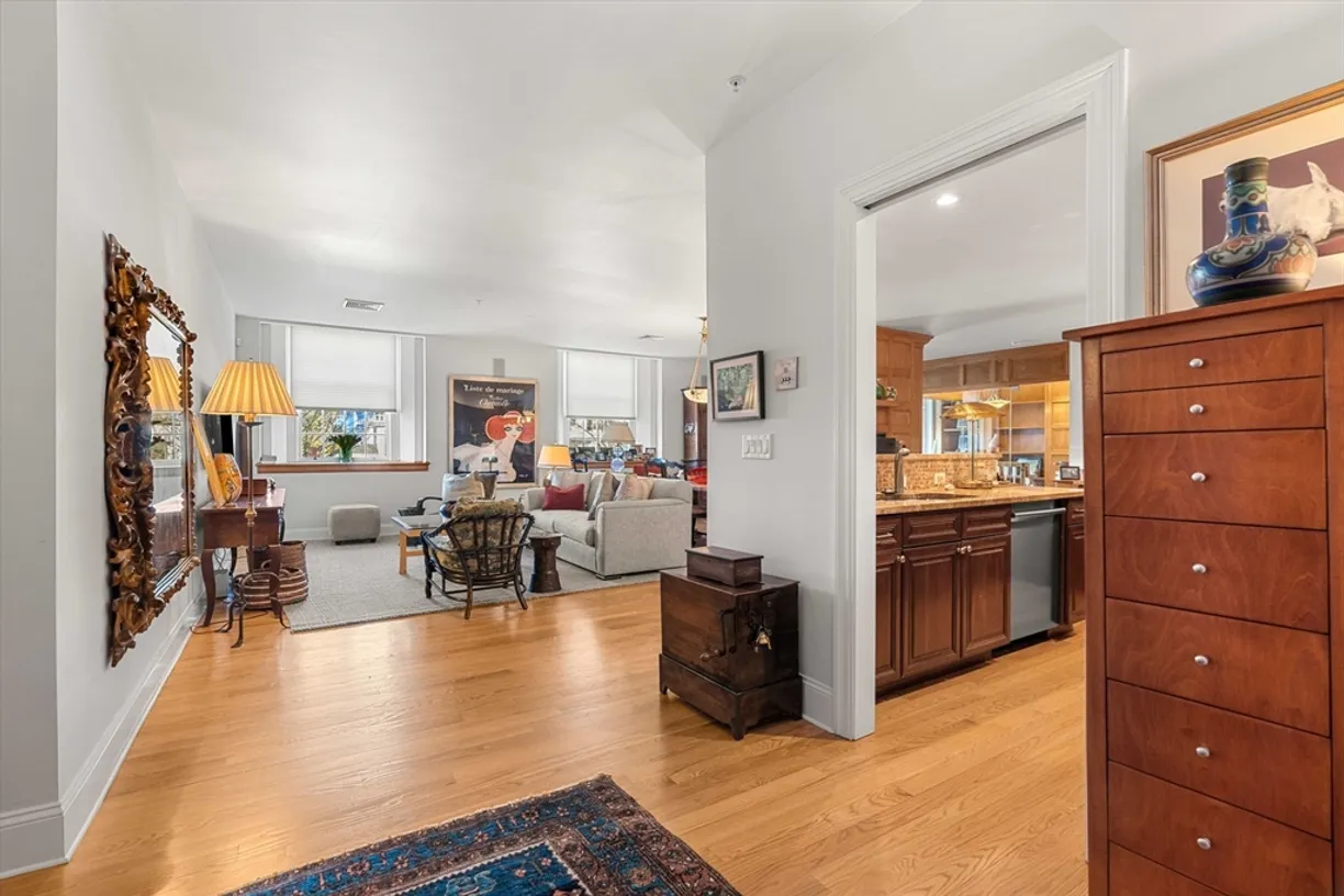 Boston, MA Real Estate | View 391 Walnut St, 4 | Listing
