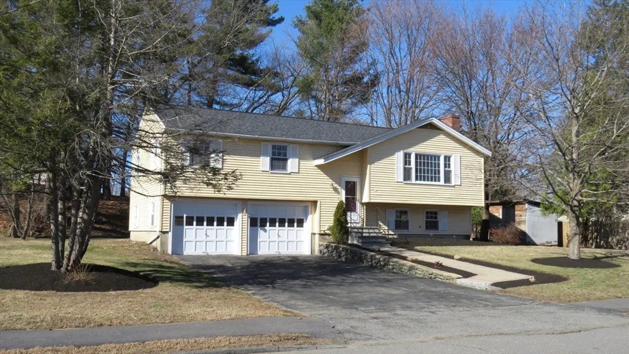 Boston, MA Real Estate | View 28 Pierce St | 3 Beds, 2 Baths