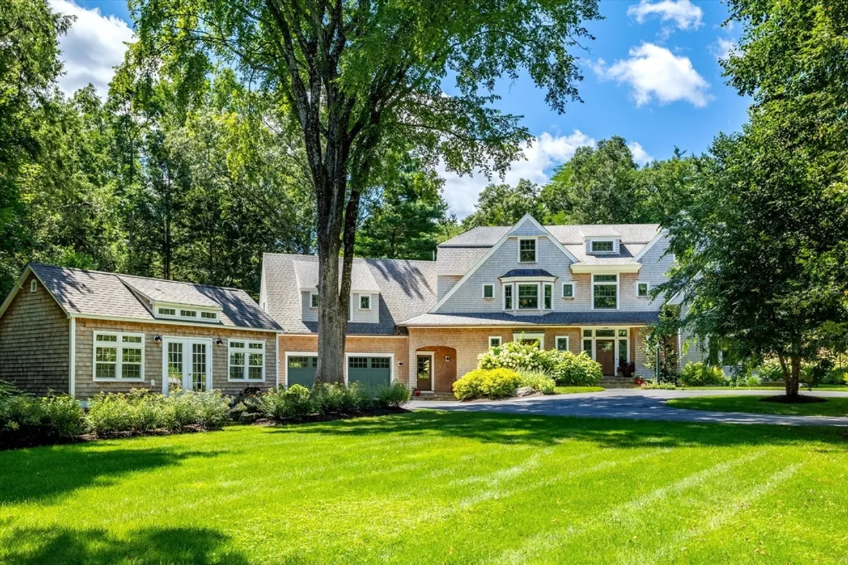 Boston, MA Real Estate | View 29 Plympton Rd | 5 Beds, 4 Baths
