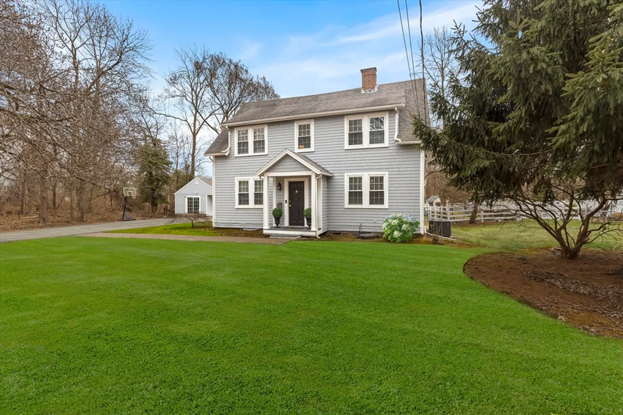 Boston, MA Real Estate | View 22 Smith Pl | 3 Beds, 1 Bath