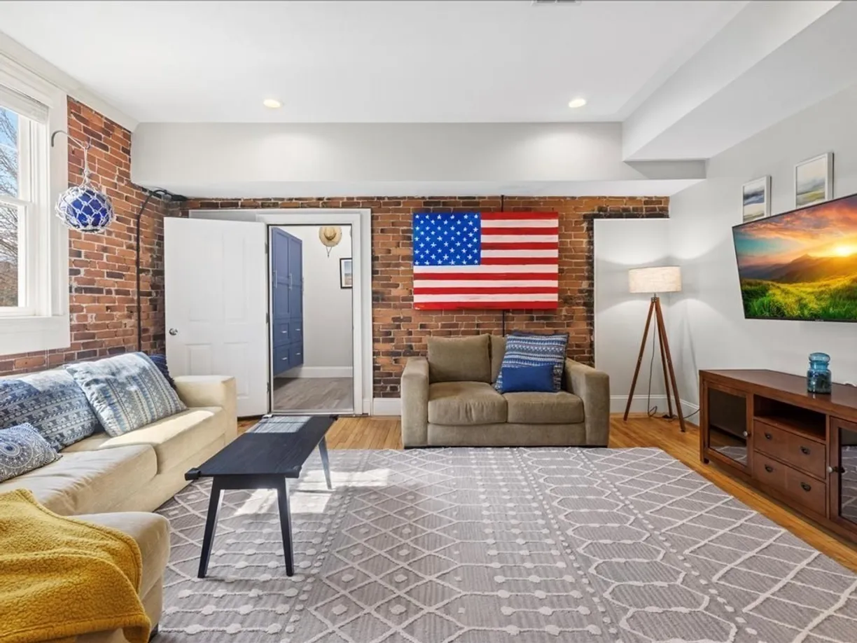 Boston, MA Real Estate | View 310 Court Street, 5 | 2 Beds, 1 Bath