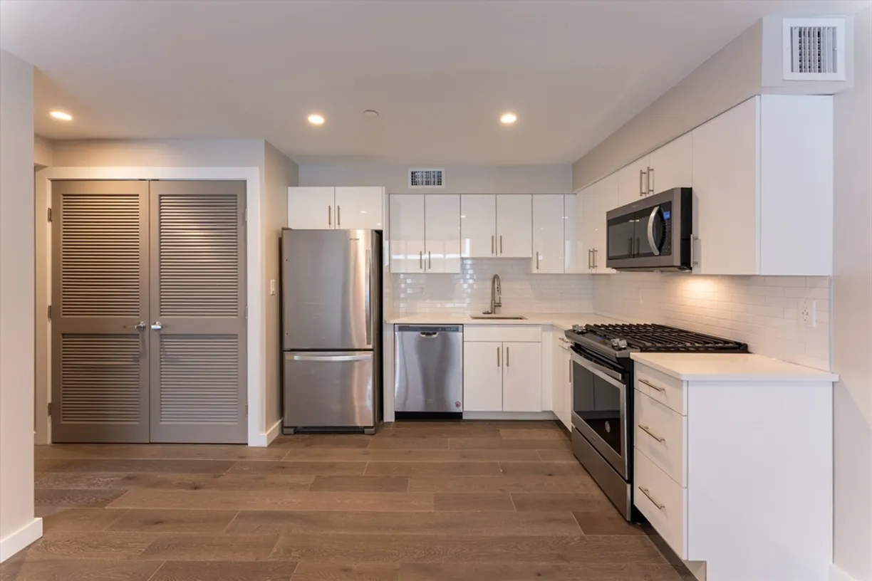 Boston, MA Real Estate | View 244 Hanover St, 530 | Listing