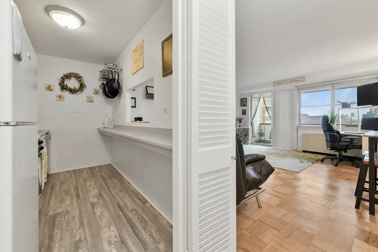 Boston, MA Real Estate | View 6 Whittier Pl, 8P | Listing