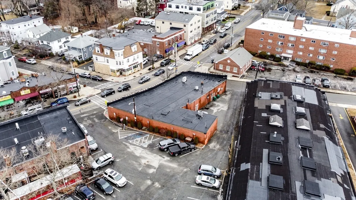Boston, MA Real Estate | View 438-440 High St | Listing