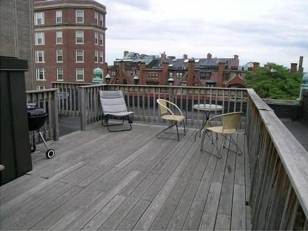Boston, MA Real Estate | View 591 Beacon St, 6 | 1 Bed, 1 Bath