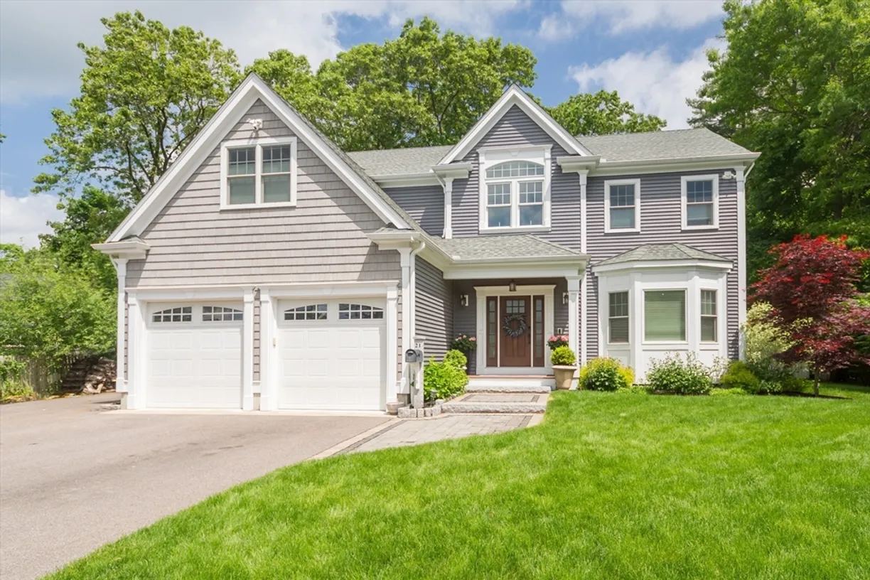 Boston, MA Real Estate | View 21 Euclid Ave | 4 Beds, 3 Baths