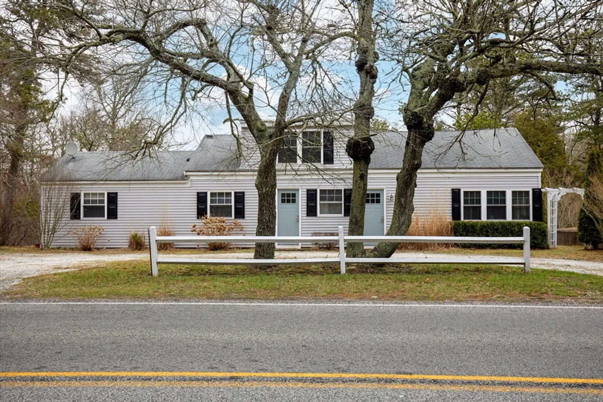 Boston, MA Real Estate | View 78 Upper County Rd | 4 Beds, 2 Baths