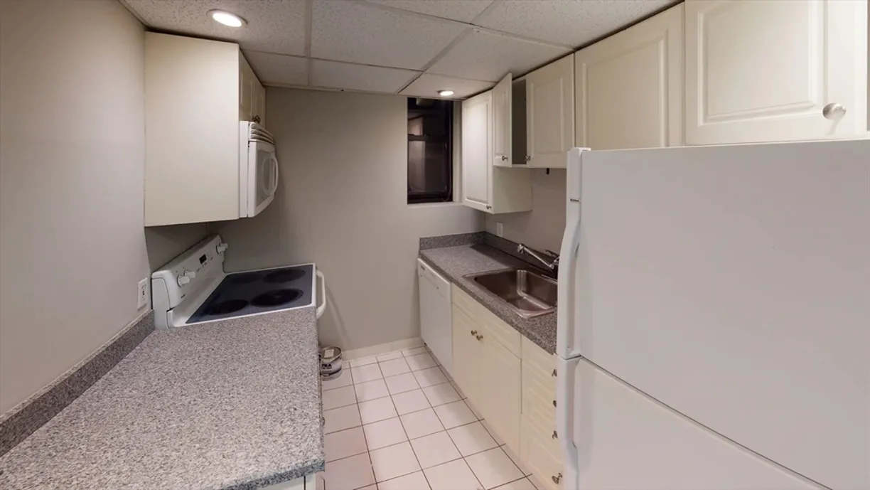 Boston, MA Real Estate | View 466 Commonwealth Ave.,, 406 | 1 Bed, 1 Bath