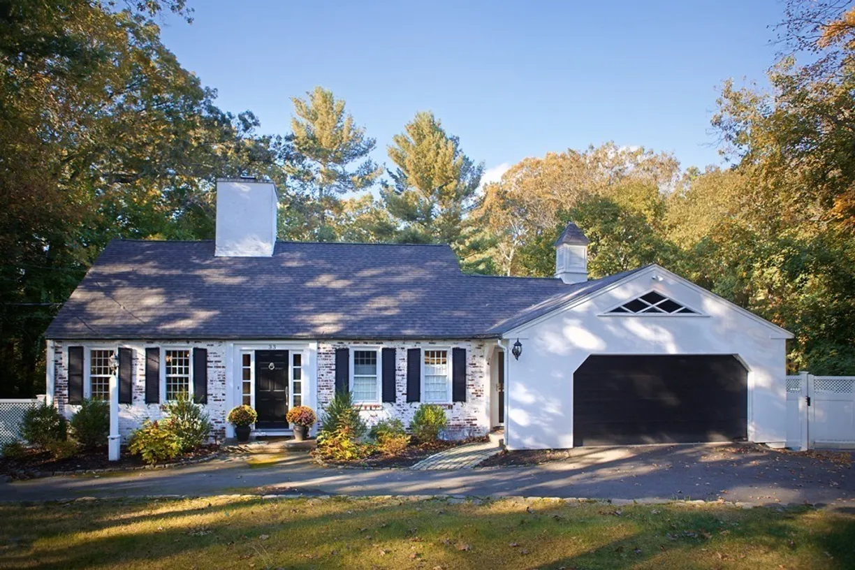 Boston, MA Real Estate | View 33 Dover Rd | 4 Beds, 3 Baths