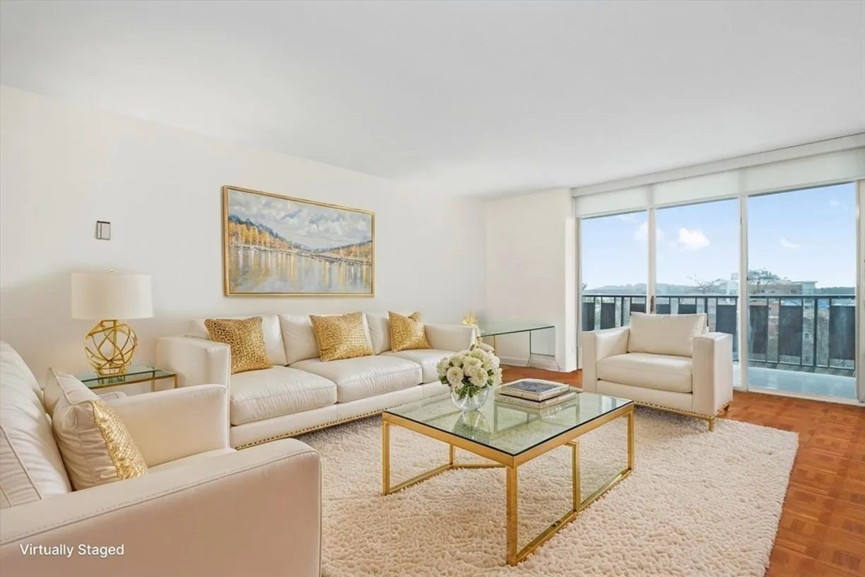 Boston, MA Real Estate | View 280 Boylston St., 714 | 2 Beds, 2 Baths