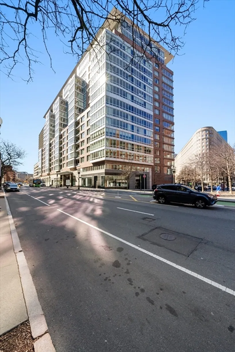 Boston, MA Real Estate | View 1 Charles St S, 910 | Listing